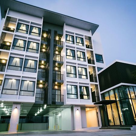 N24 Chonburi Hotell Eksteriør bilde
