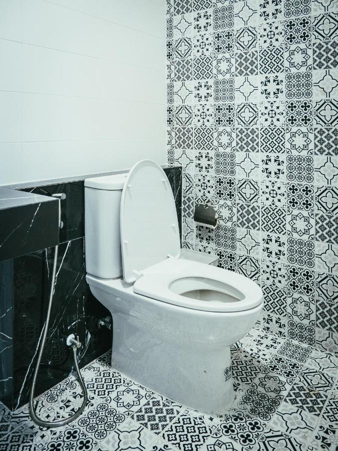 N24 Chonburi Hotell Eksteriør bilde